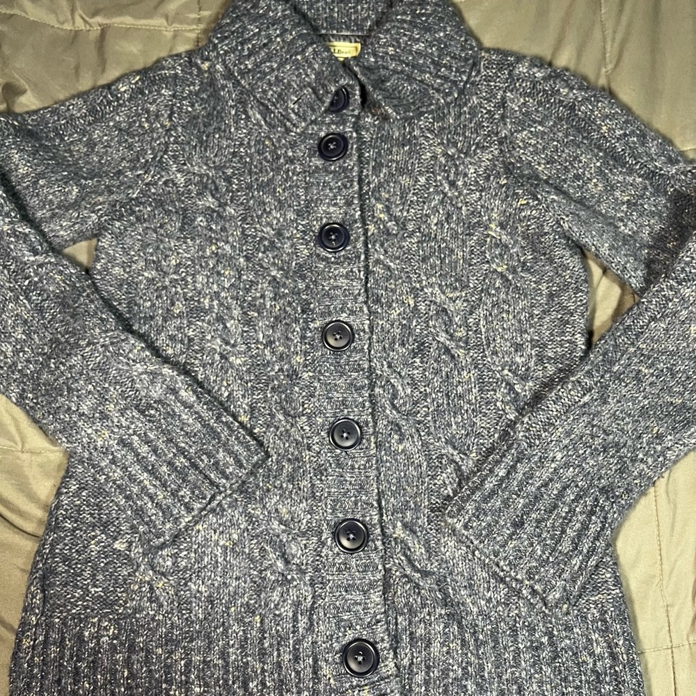 Vintage L.L. Bean Women’s Blue‎ Wool Blend Cable Knit Cardigan Sweater